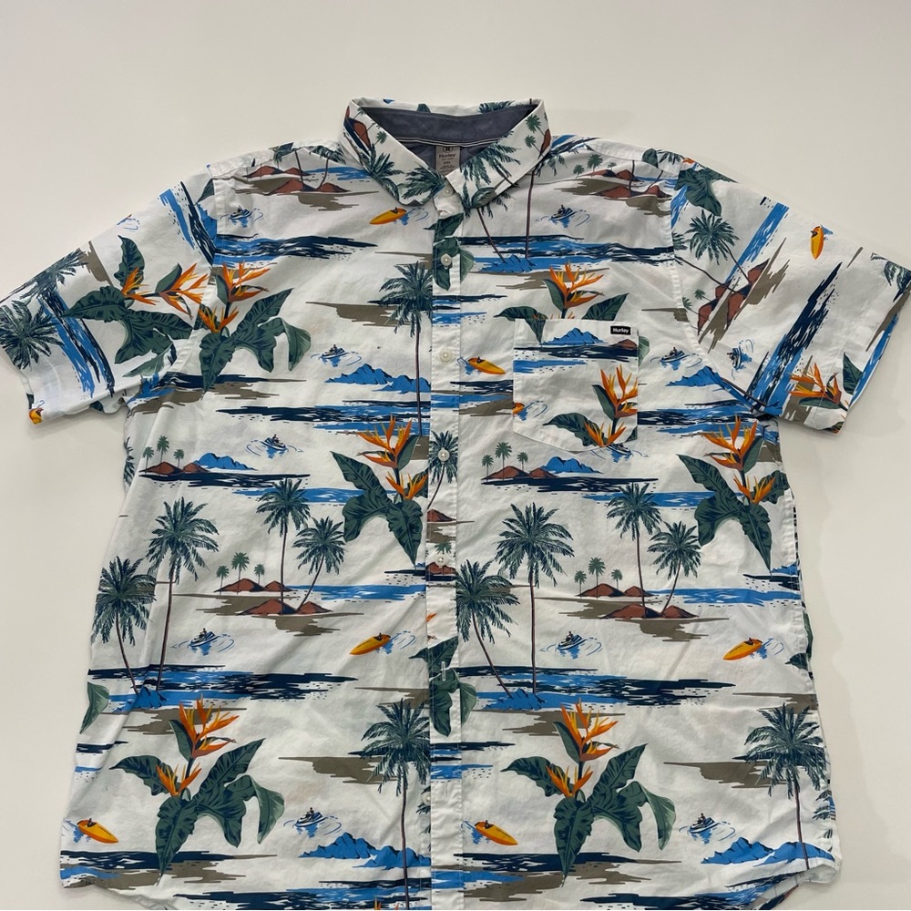 Hurley Tropical Short Sleeve Shirt Casual Button Down Mens XXL Beach Resortwear